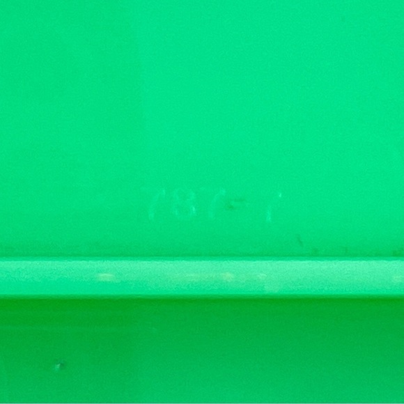 Tupperware Vintage Grater Slicer Shredder with Bowl Green - Picture 8 of 8